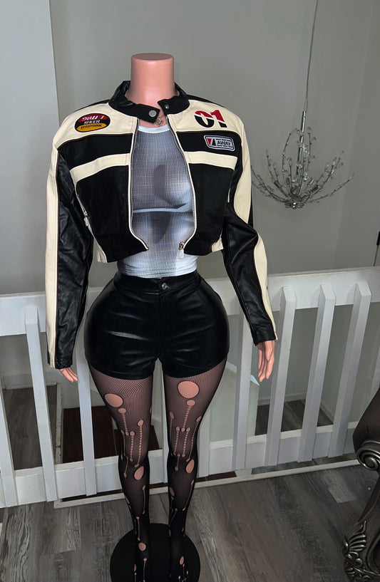 Black and white fitted shirt